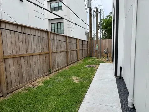 5705 Dolores Street A Houston TX 77057