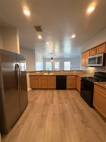 850 Saltcreek Bend Lane La Marque TX 77568