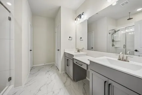 1821 Agoura Hills Drive Houston TX 77080