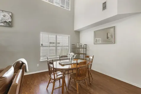 50 W New Avery Place The Woodlands TX 77382