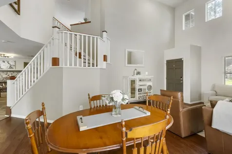 50 W New Avery Place The Woodlands TX 77382