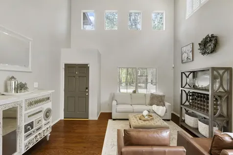 50 W New Avery Place The Woodlands TX 77382