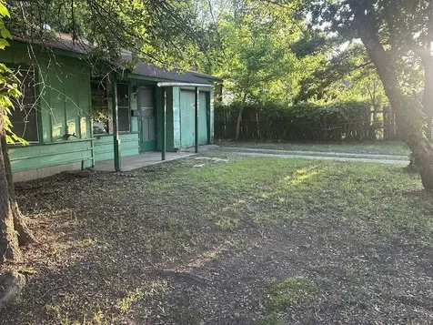 406 Jenkins Street Daingerfield TX 75638
