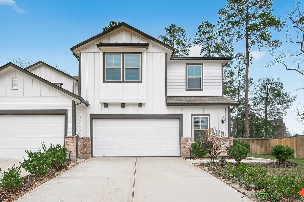 218 Skybranch Court Conroe TX 77304