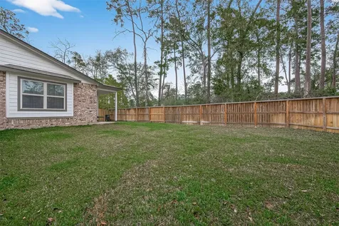 218 Skybranch Court Conroe TX 77304