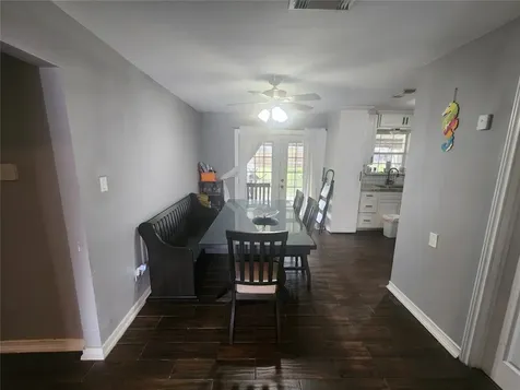 510 Edgebrook Drive Houston TX 77034