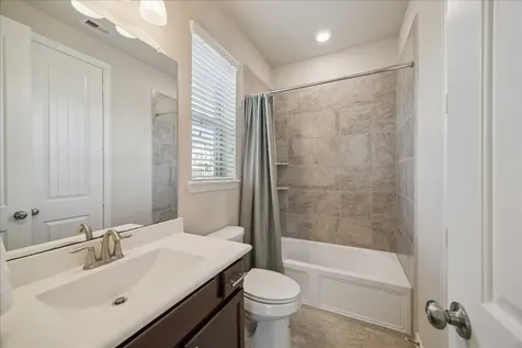 6228 Watford Drive League City TX 77573