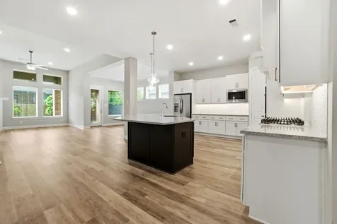 406 Boggy Belt Lane Conroe TX 77304
