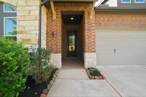 406 Boggy Belt Lane Conroe TX 77304