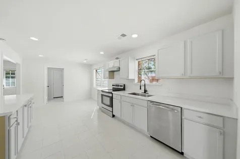 7230 Bayou Forest Drive Houston TX 77088