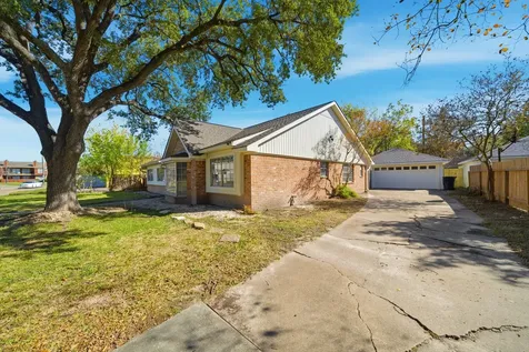 7230 Bayou Forest Drive Houston TX 77088