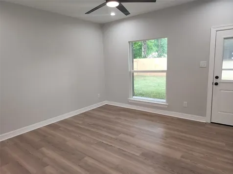 2651 Beaumont Avenue B Liberty TX 77575