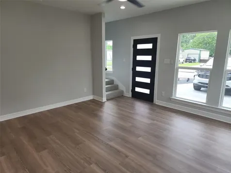 2651 Beaumont Avenue B Liberty TX 77575