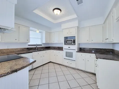 2710 Quail Creek Drive Missouri City TX 77459