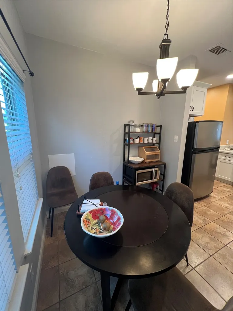 2414 Longview Street 202 Austin TX 78705