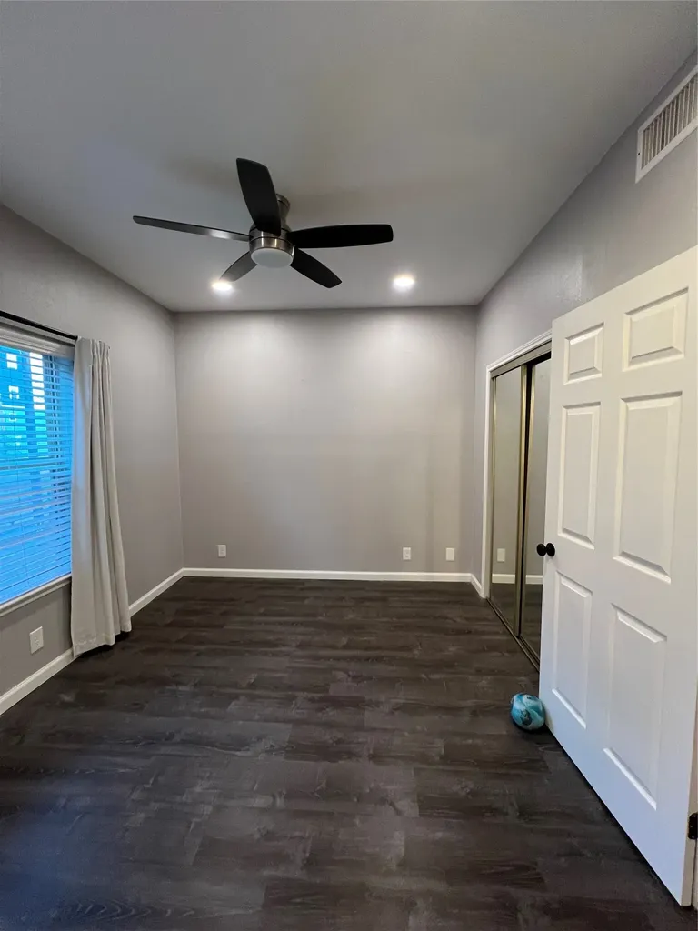 2414 Longview Street 202 Austin TX 78705