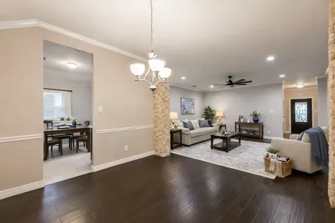 2102 Pickwick Pines Dr Court Humble TX 77396