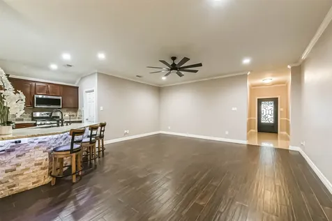 2102 Pickwick Pines Dr Court Humble TX 77396