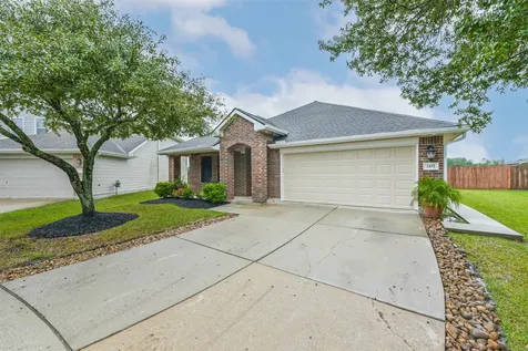 2102 Pickwick Pines Dr Court Humble TX 77396