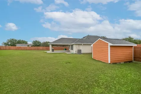 2102 Pickwick Pines Dr Court Humble TX 77396