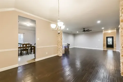 2102 Pickwick Pines Dr Court Humble TX 77396