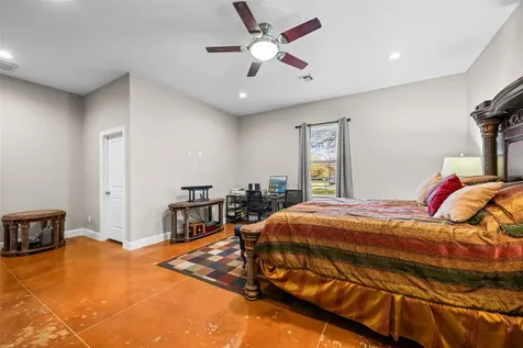 5712 Mentor Drive Texas City TX 77591