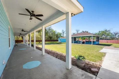 5712 Mentor Drive Texas City TX 77591
