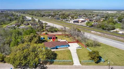 5712 Mentor Drive Texas City TX 77591