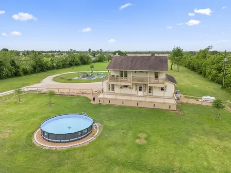 10009 County Road 168 Alvin TX 77511