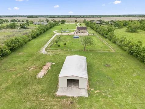 10009 County Road 168 Alvin TX 77511