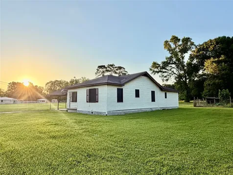 3723 Beaumont Avenue Liberty TX 77575