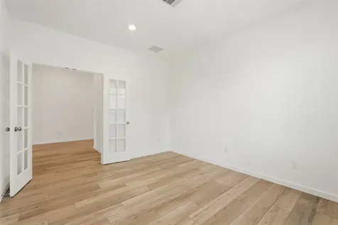 6407 Amberwood Drive League City TX 77573