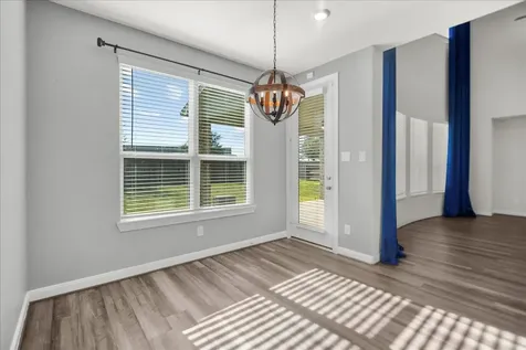 13814 Russell Court Mont Belvieu TX 77523