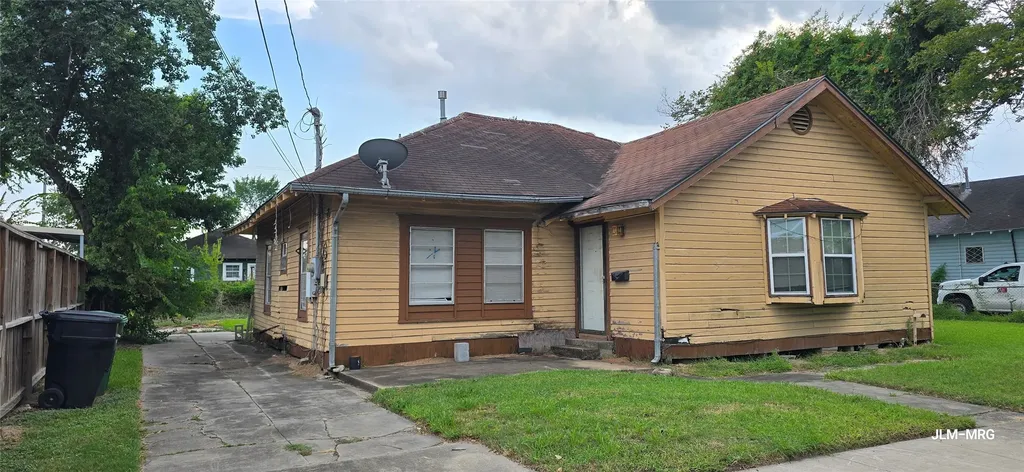 6712 Avenue J Houston TX 77011