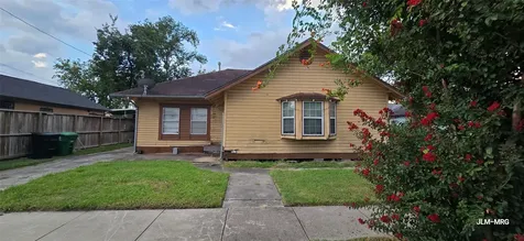 6712 Avenue J Houston TX 77011