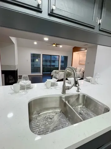 14777 Wunderlich Drive 1108 Houston TX 77069