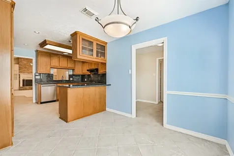 803 Greenbriar Avenue Friendswood TX 77546