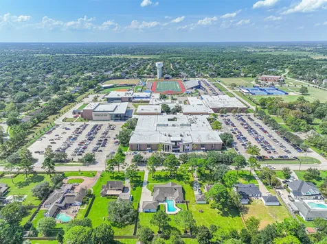 803 Greenbriar Avenue Friendswood TX 77546