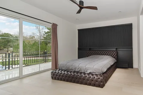 1031 Hunters Creek Way Hockley TX 77447