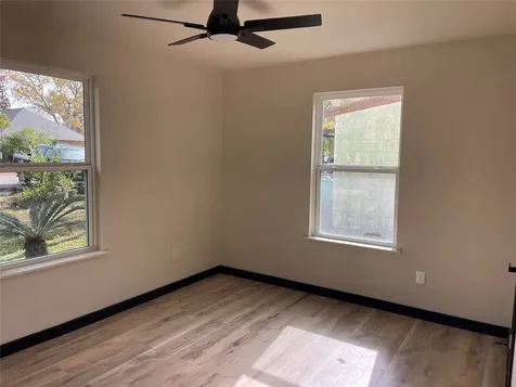 800 S 2nd Street La Porte TX 77571