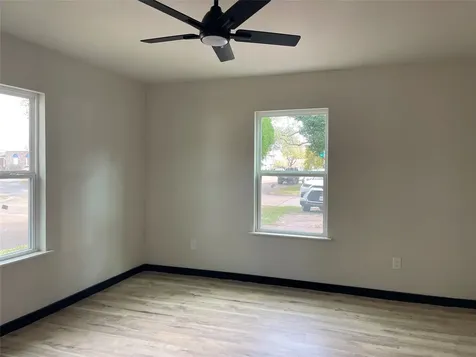 800 S 2nd Street La Porte TX 77571