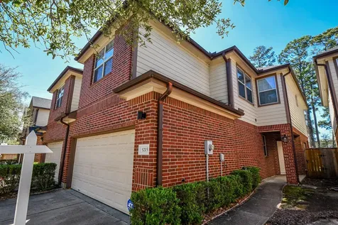 5215 Brinkman Court Houston TX 77091