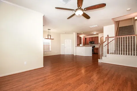 5215 Brinkman Court Houston TX 77091