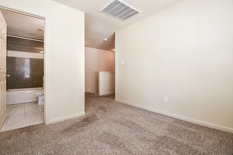 5215 Brinkman Court Houston TX 77091