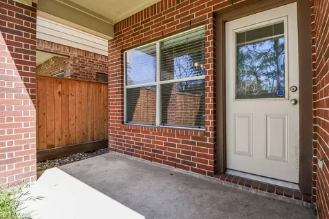 5215 Brinkman Court Houston TX 77091