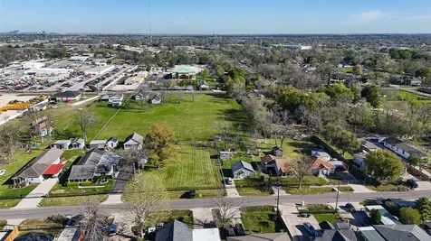 1717 Cresline Street Houston TX 77093
