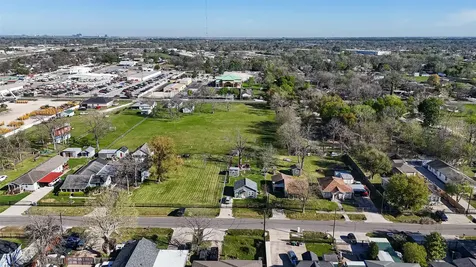 1717 Cresline Street Houston TX 77093