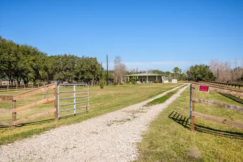 11578 28th Street Santa Fe TX 77510