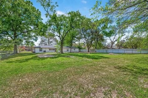 815 Brooks Avenue Rosenberg TX 77471
