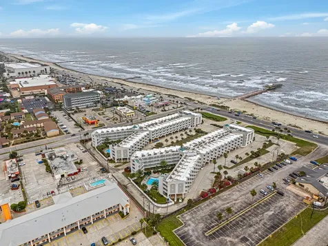 6102 Seawall Boulevard 183 Galveston TX 77551